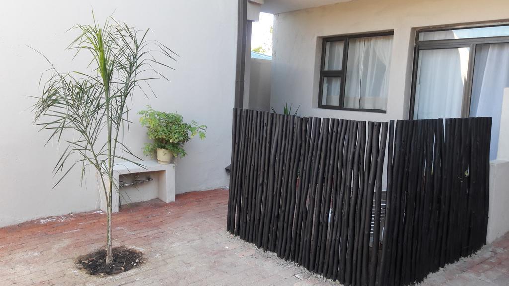 Self-Catering Studio, Unit 6 On Krupp Windhoek Exterior photo